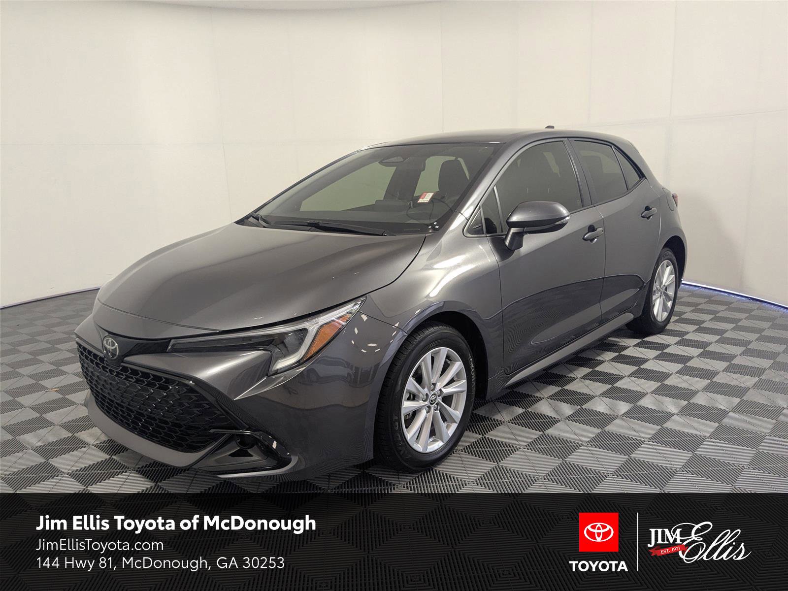Certified 2025 Toyota Corolla SE image 1