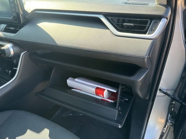 Used 2019 Toyota RAV4 LE image 53