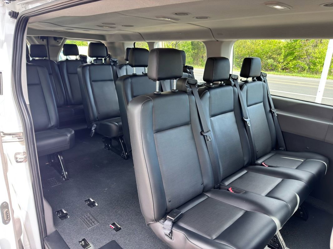 Used 2025 Ford Transit 350 XL RWD image 33