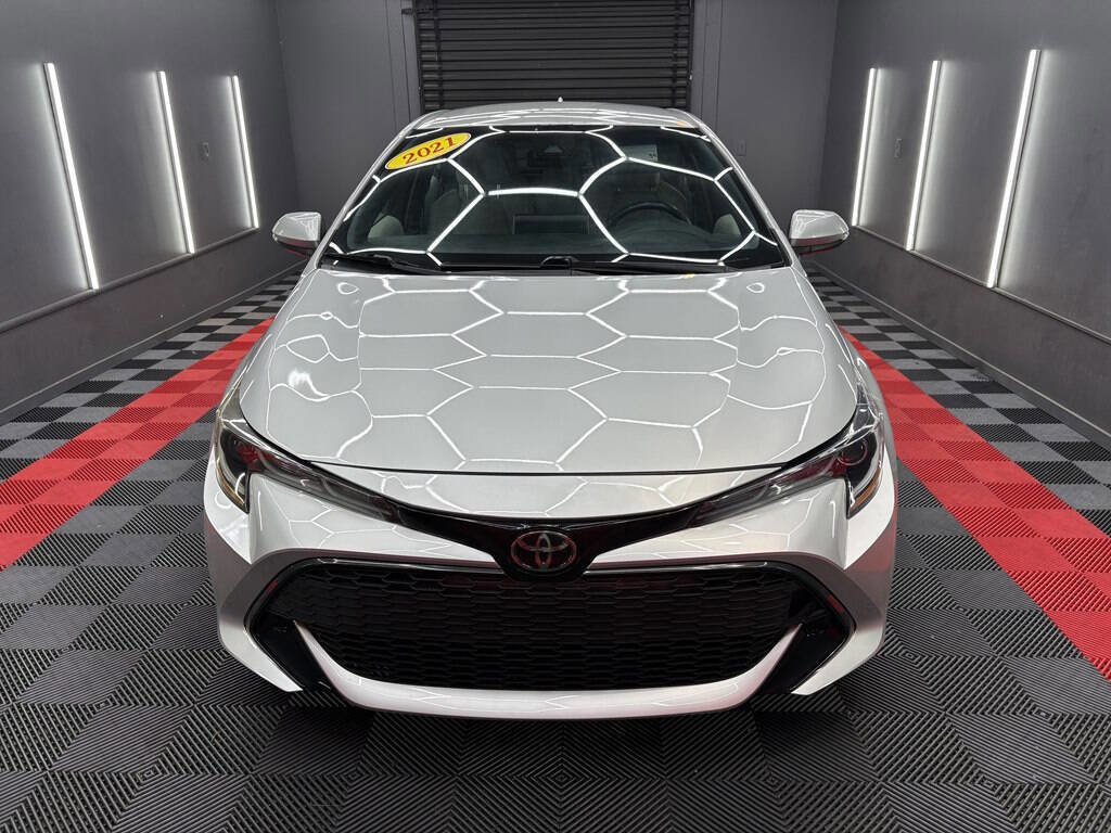 Used 2021 Toyota Corolla SE image 2