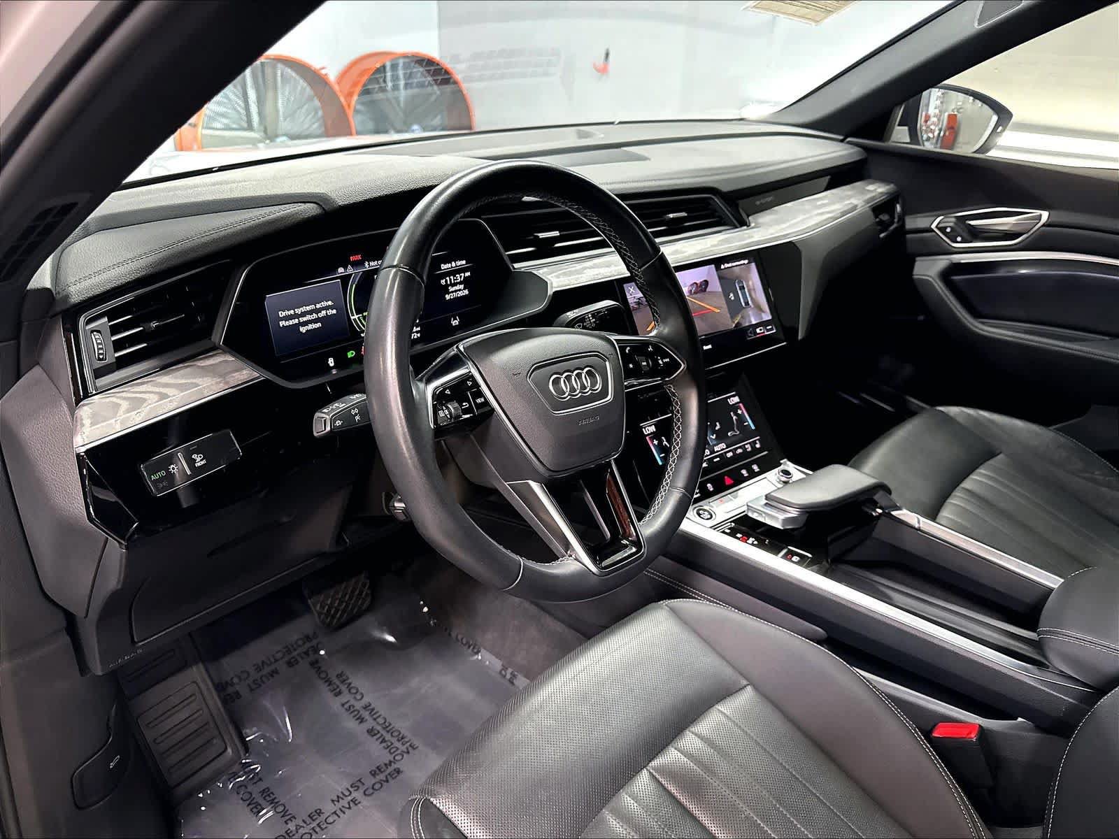 Used 2024 Audi Q8 e-tron Premium Plus w/ Premium Plus Package AWD/4WD image 15