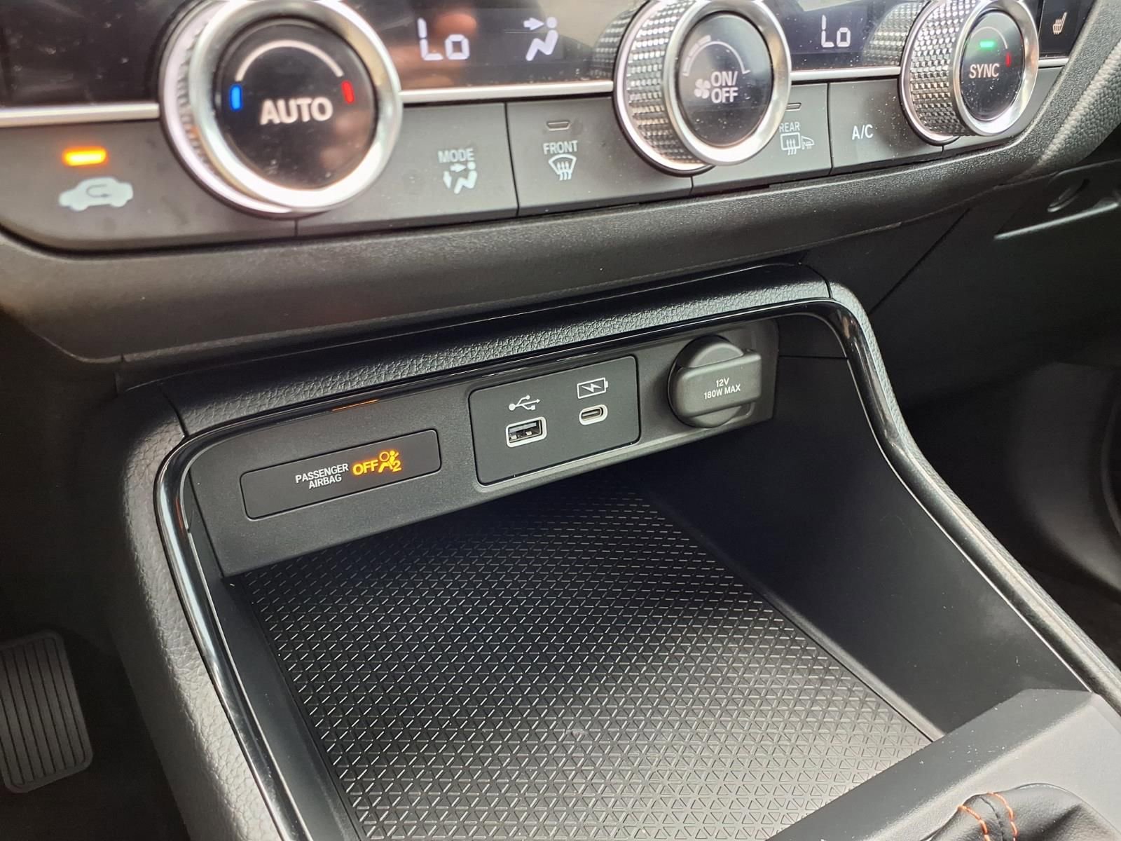 Used 2025 Honda CR-V Sport image 14