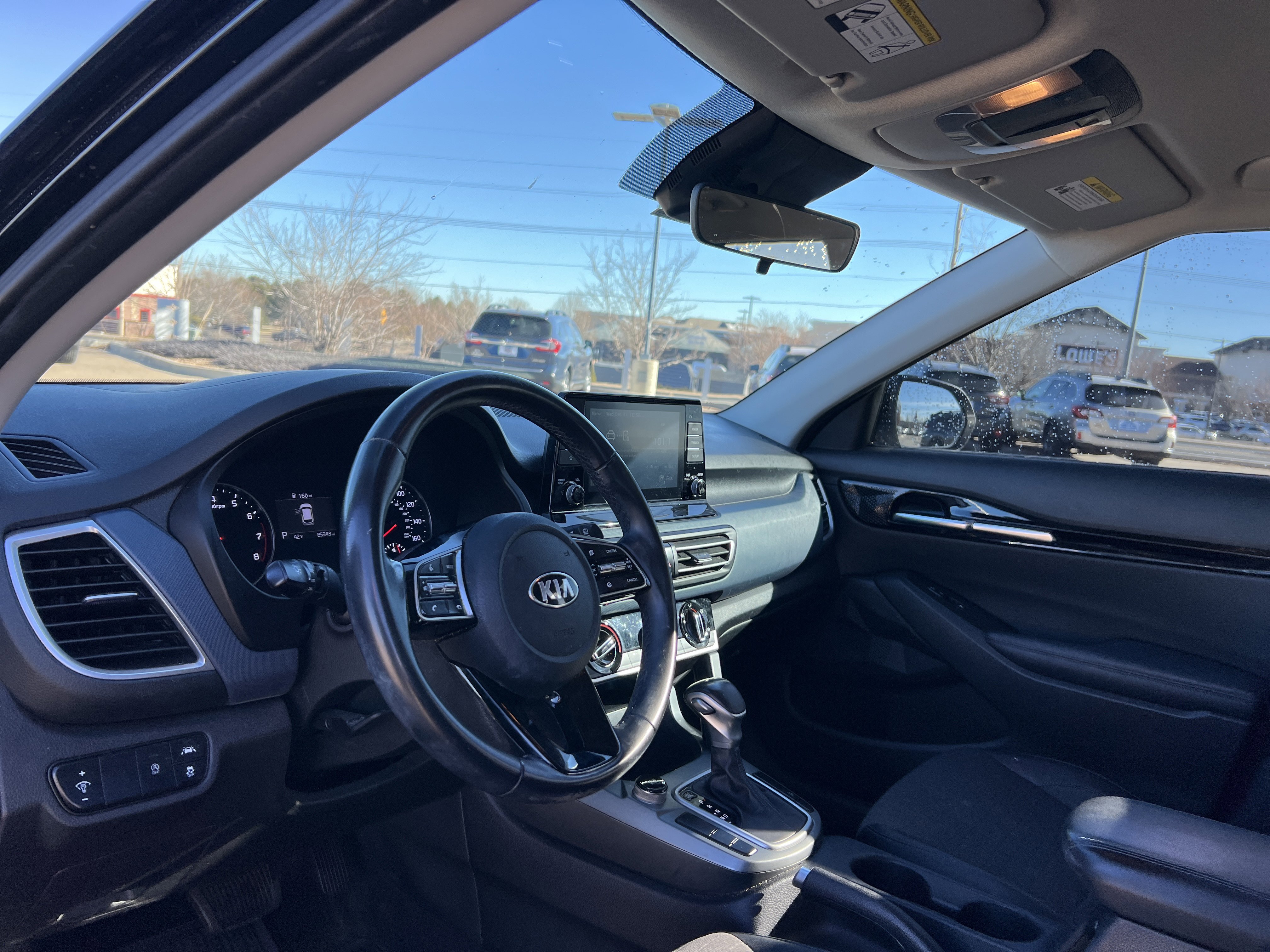 Used 2021 Kia Seltos S image 25