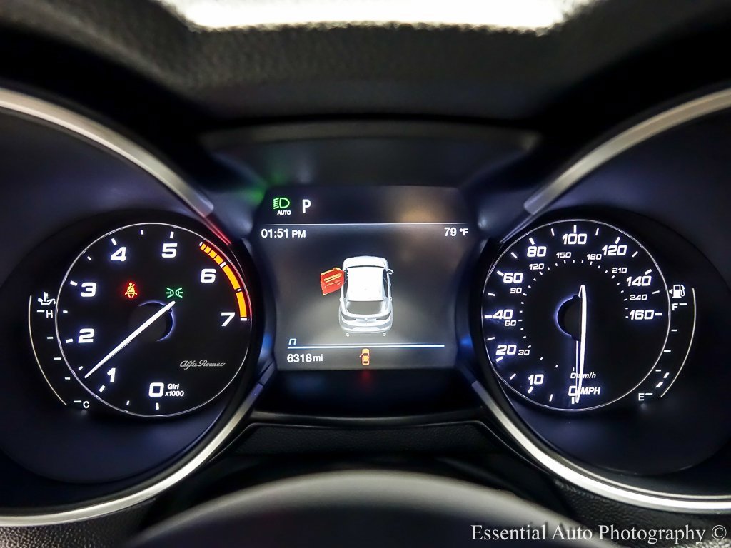 Used 2022 Alfa Romeo Stelvio Veloce image 20