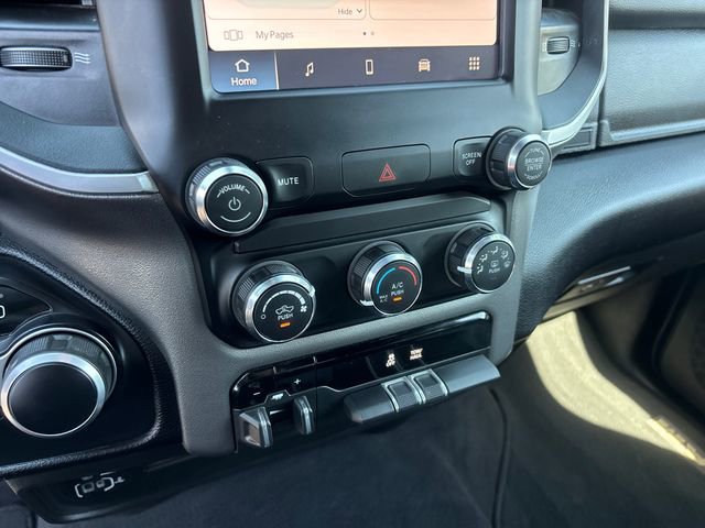 Used 2024 RAM 2500 Big Horn AWD/4WD image 22