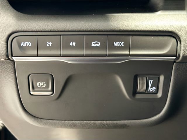 Used 2021 Cadillac Escalade Premium Luxury AWD/4WD image 9