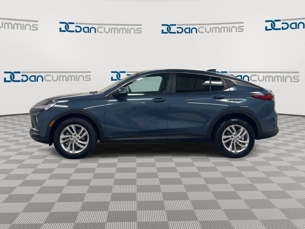 Used 2025 Buick Envista Preferred w/ Convenience I Package FWD image 5