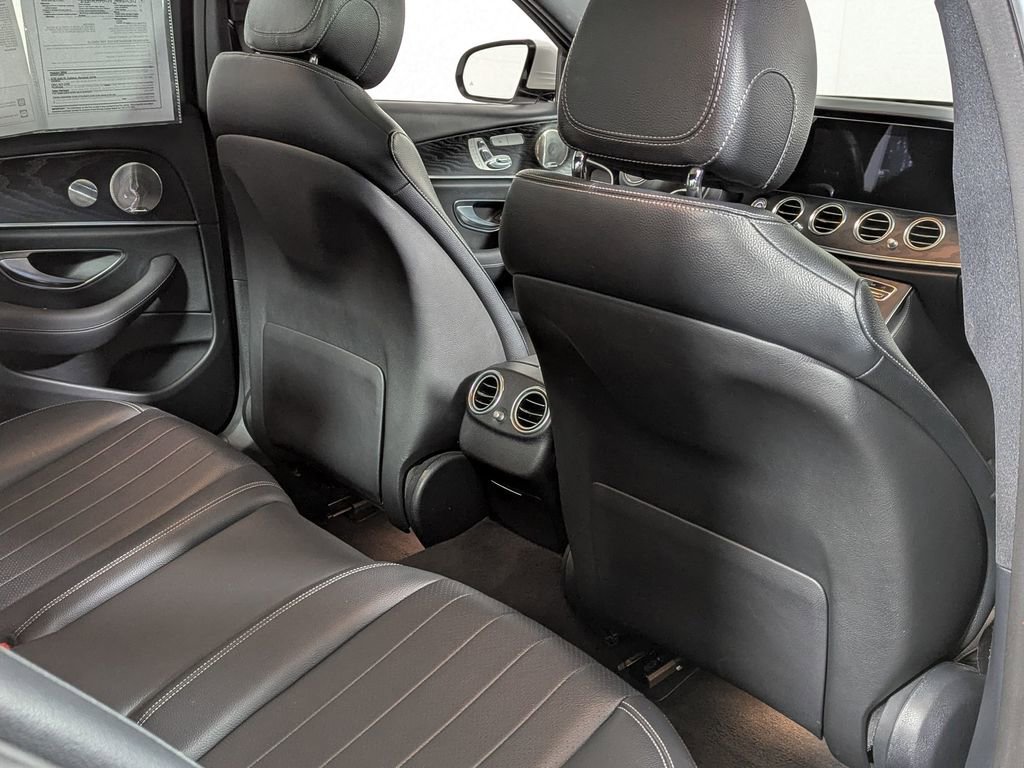 Used 2022 Mercedes-Benz E 350 4MATIC Sedan image 38