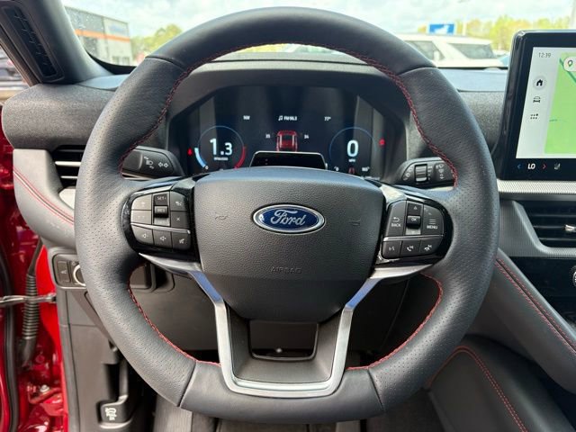 Used 2025 Ford Explorer ST-Line w/ Premium Package image 10