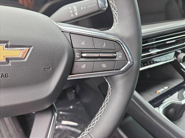 New 2025 Chevrolet Traverse LT w/ Driver Confidence Package FWD image 16