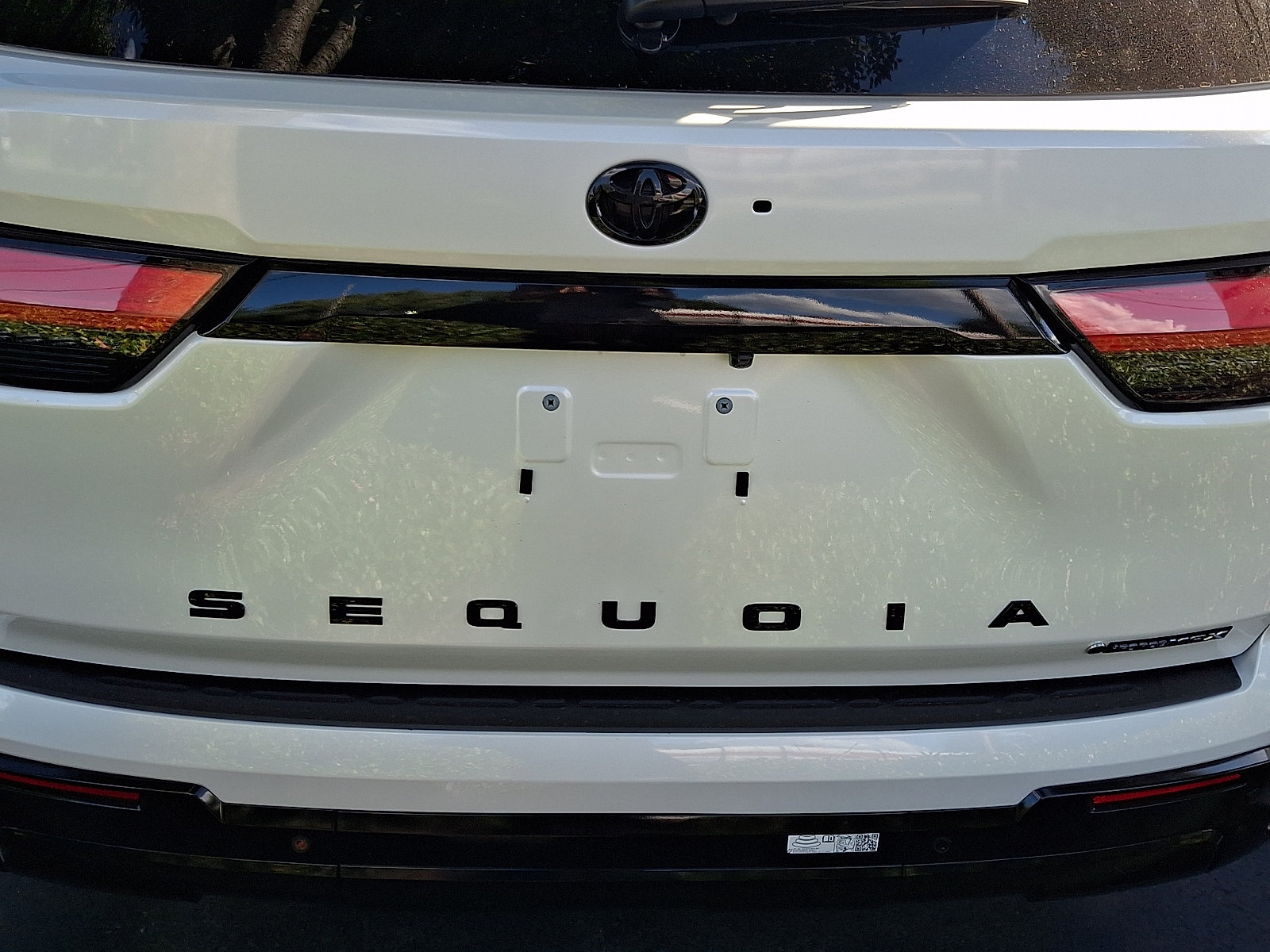 New 2026 Toyota Sequoia Platinum AWD/4WD image 5
