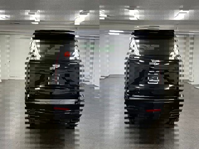 New 2026 Cadillac Escalade Platinum Sport w/ LPO, ONYX Package image 4