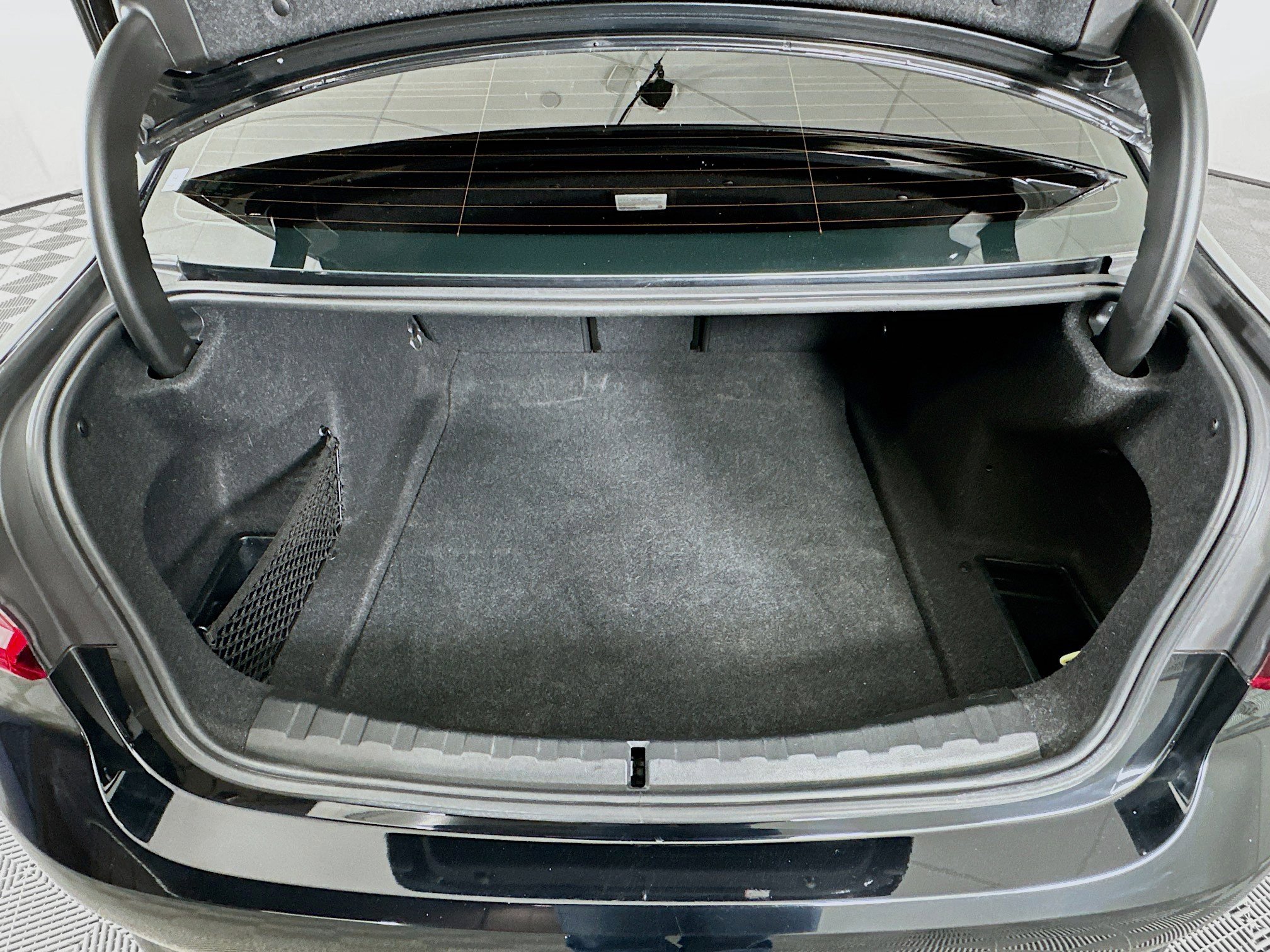 Used 2019 BMW 330i Sedan w/ Premium Package image 27