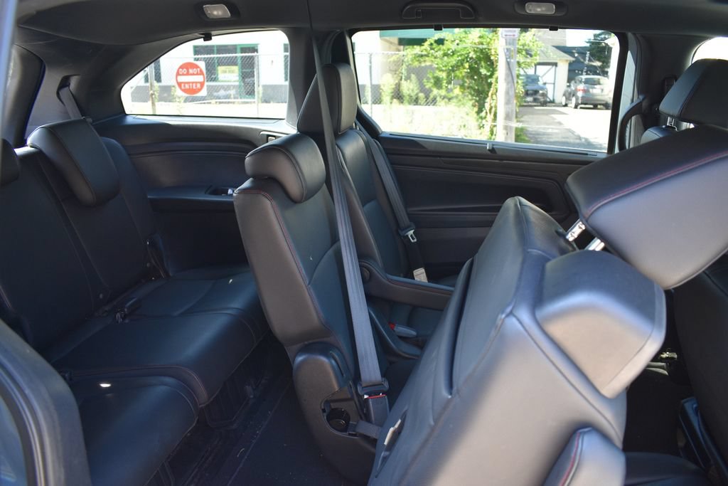 Used 2025 Honda Odyssey Sport-L image 25