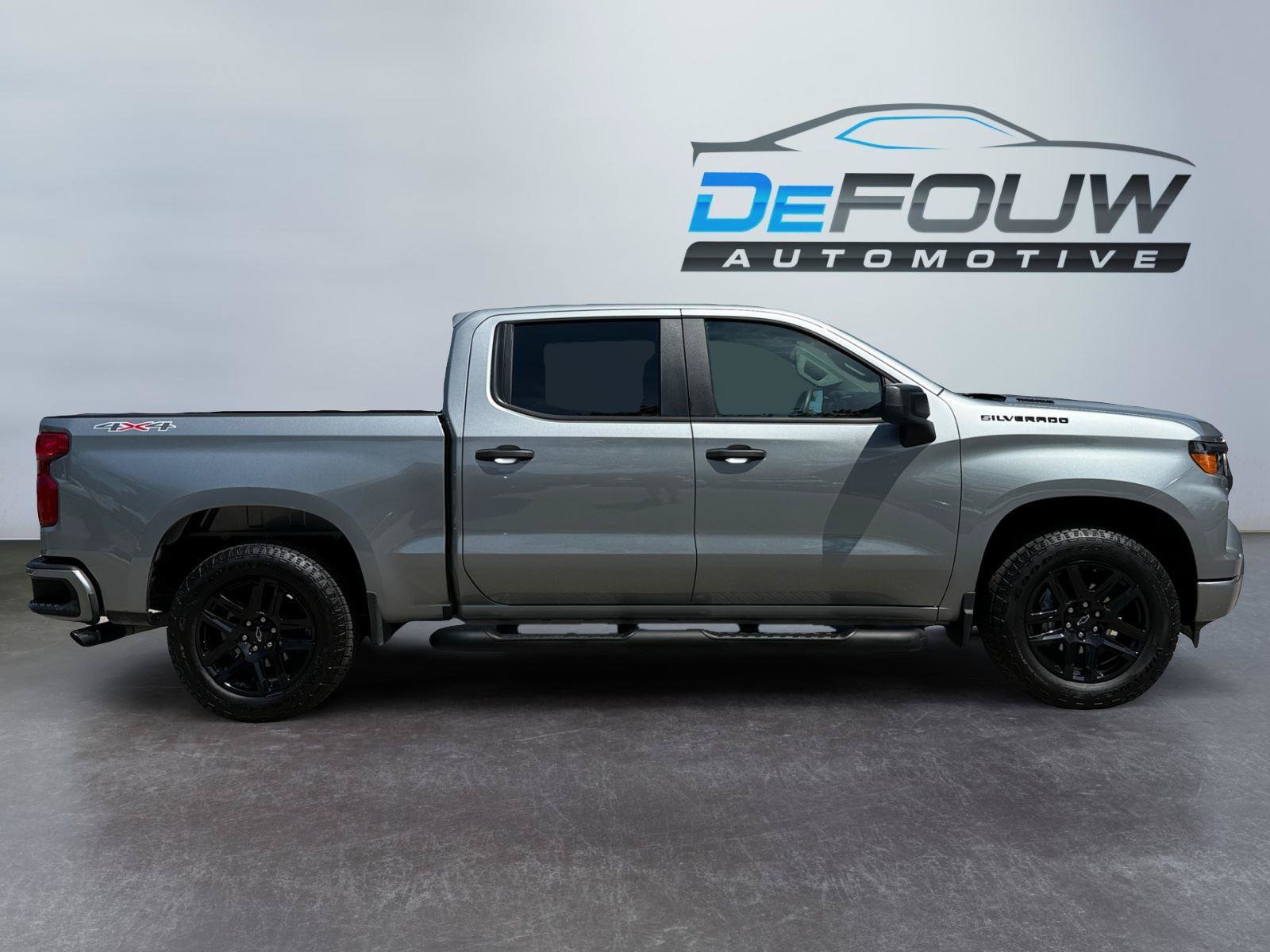 Used 2026 Chevrolet Silverado 1500 Custom w/ Turbomax Blackout Package AWD/4WD image 2
