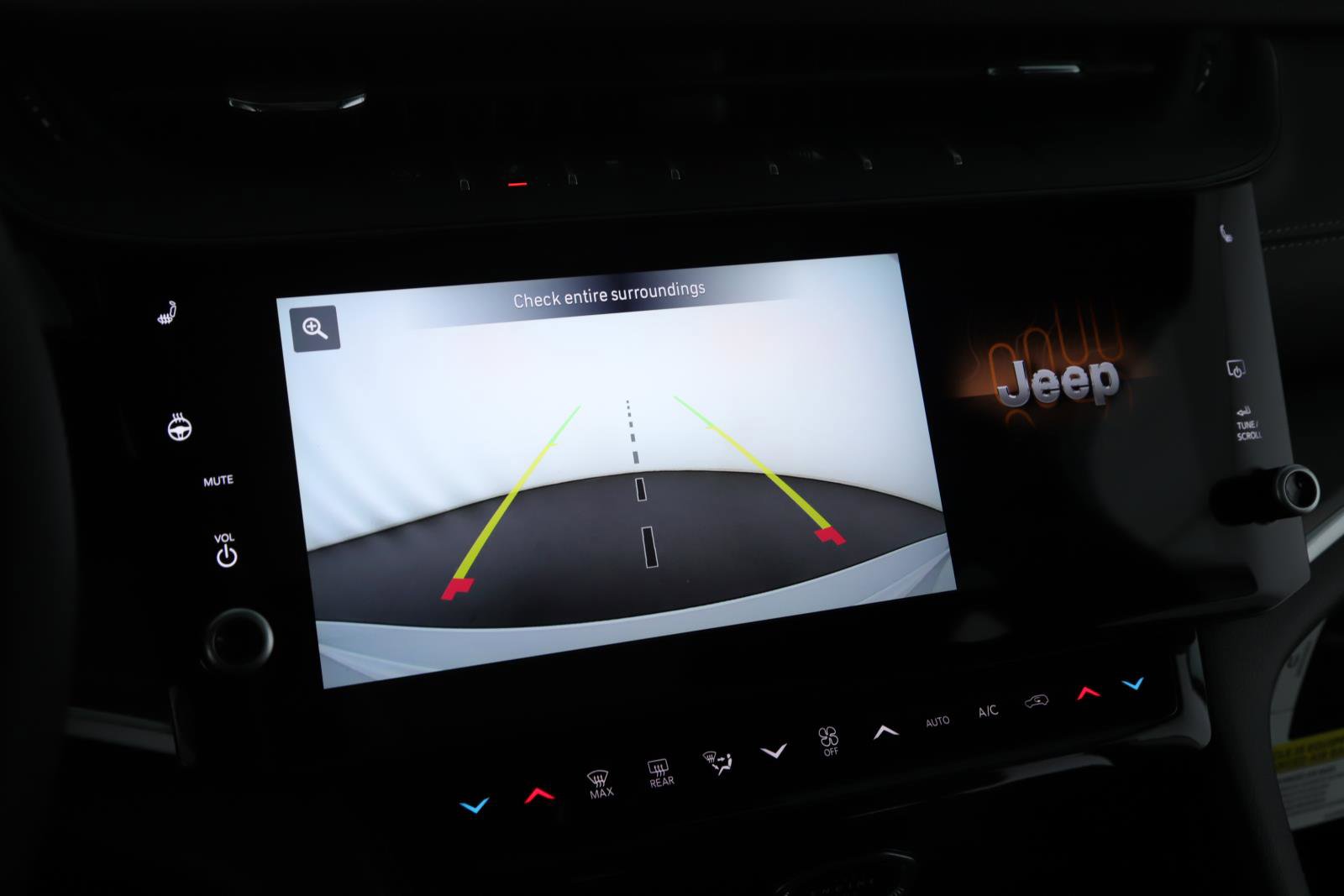 New 2026 Jeep Grand Cherokee Limited w/ Limited Altitude Package image 11