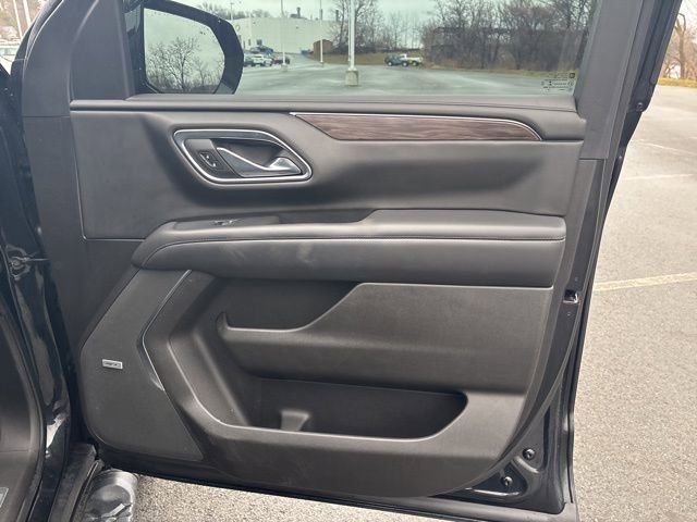 Used 2021 Chevrolet Tahoe Z71 w/ Luxury Package image 11