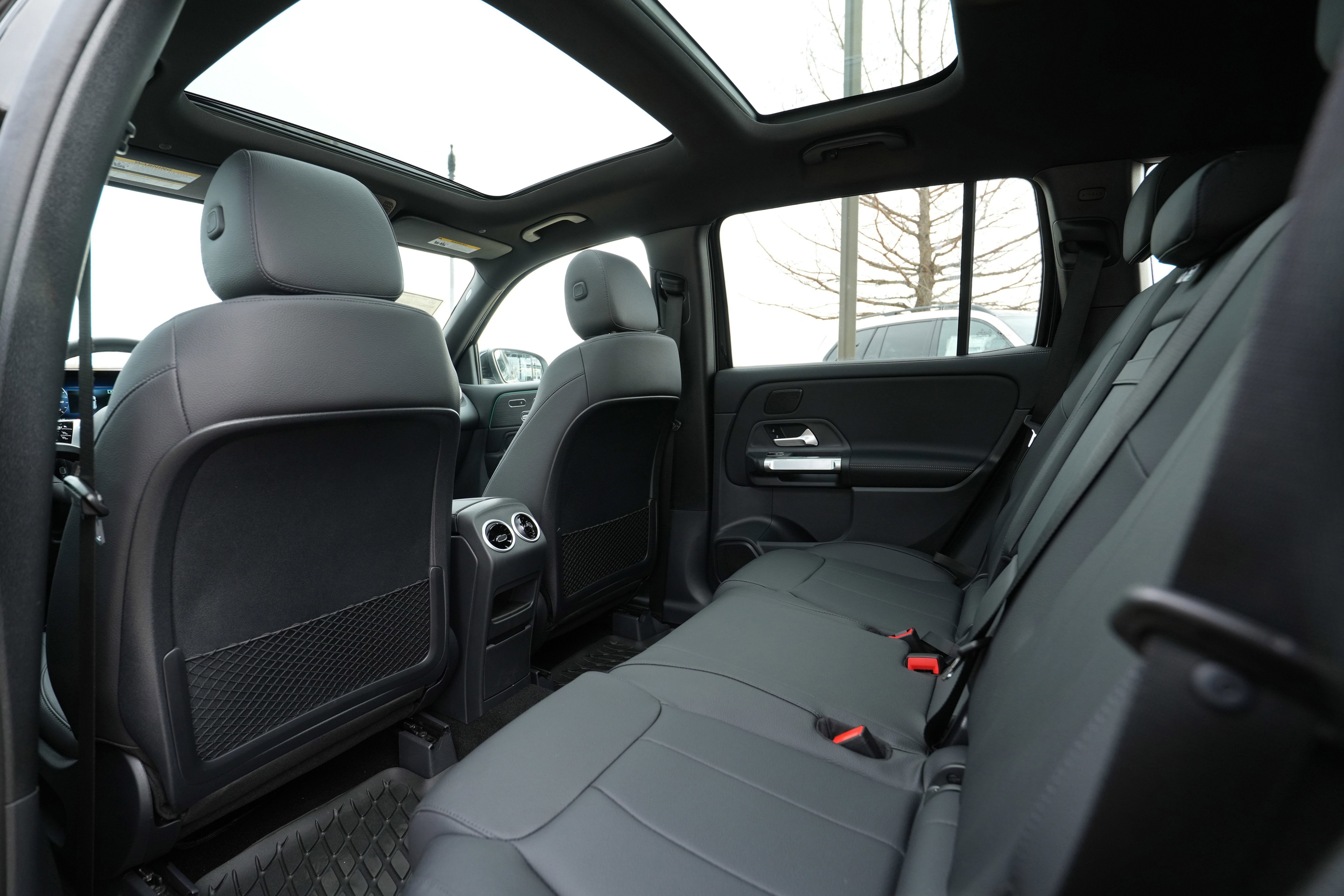 New 2026 Mercedes-Benz GLB 250 4MATIC image 41