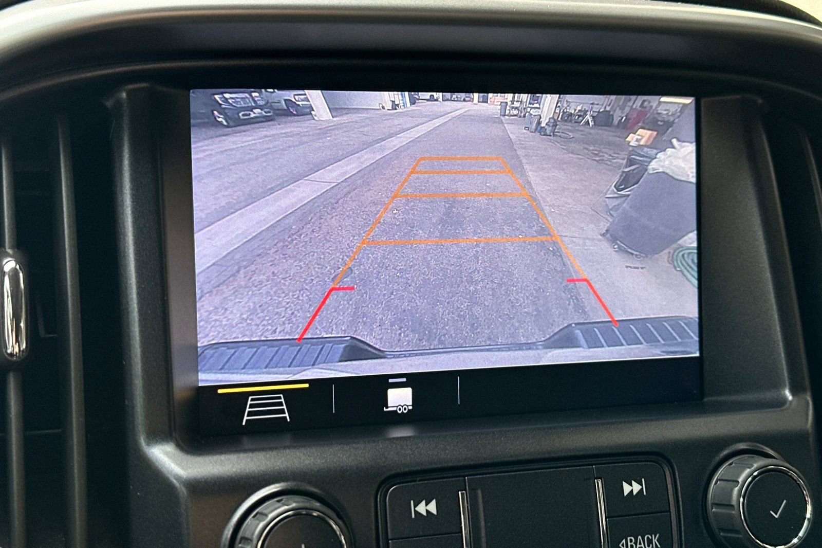 Certified 2020 Chevrolet Colorado ZR2 w/ ZR2 Midnight Special Edition image 25