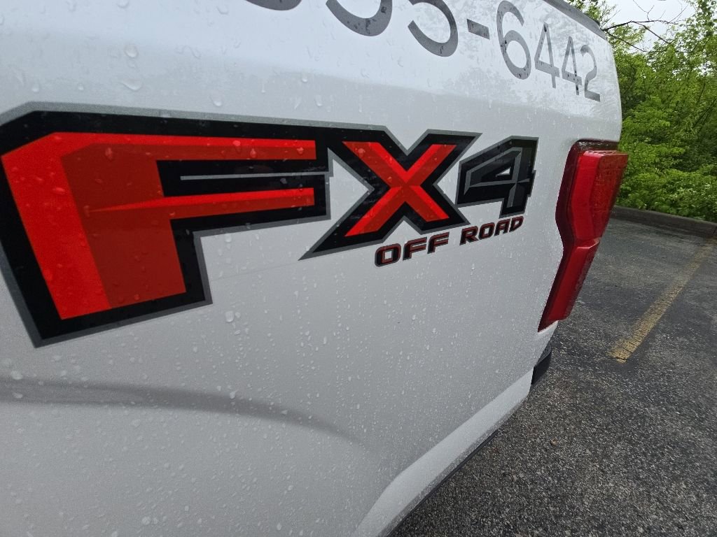 Used 2019 Ford F150 Lariat w/ Equipment Group 502A Luxury AWD/4WD image 15