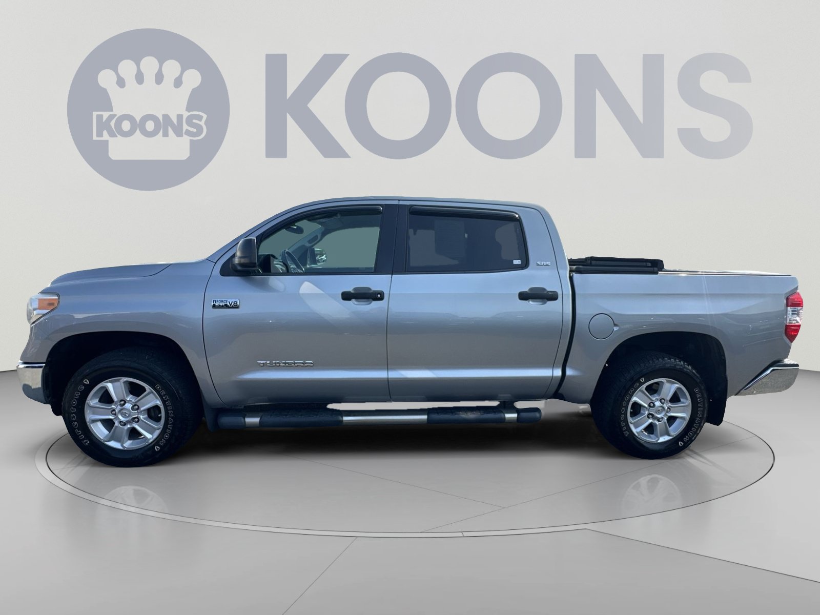 Used 2017 Toyota Tundra SR5 w/ SR5 Upgrade Package AWD/4WD image 7