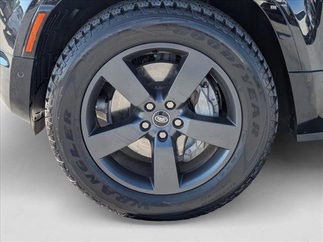 Used 2023 Land Rover Defender 110 X-Dynamic SE image 26