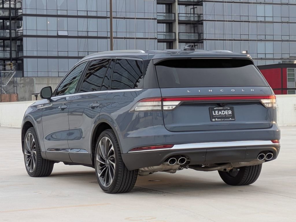 Used 2025 Lincoln Aviator Reserve w/ Illumination Package image 5