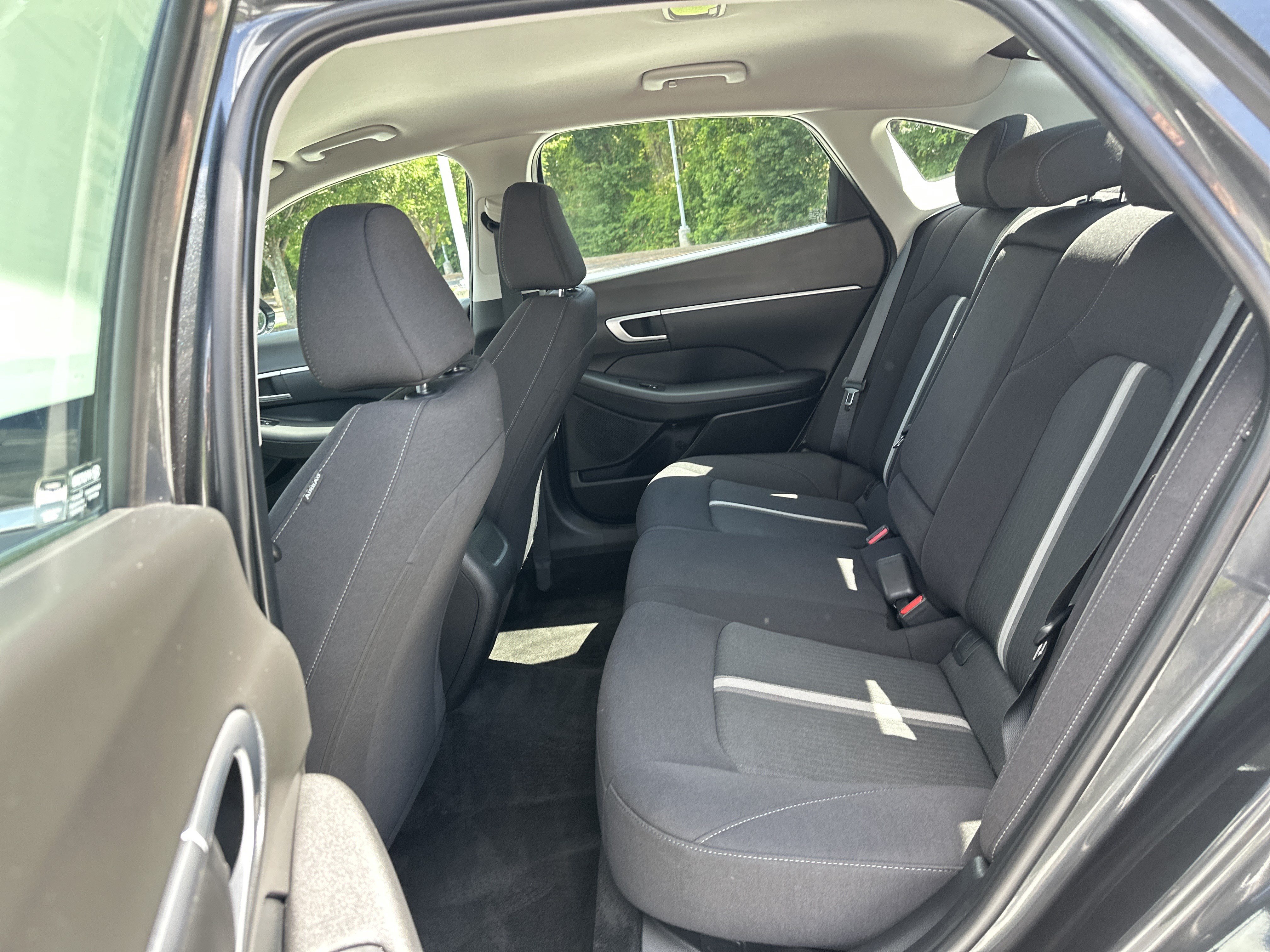 Used 2025 Hyundai Sonata SEL FWD image 31