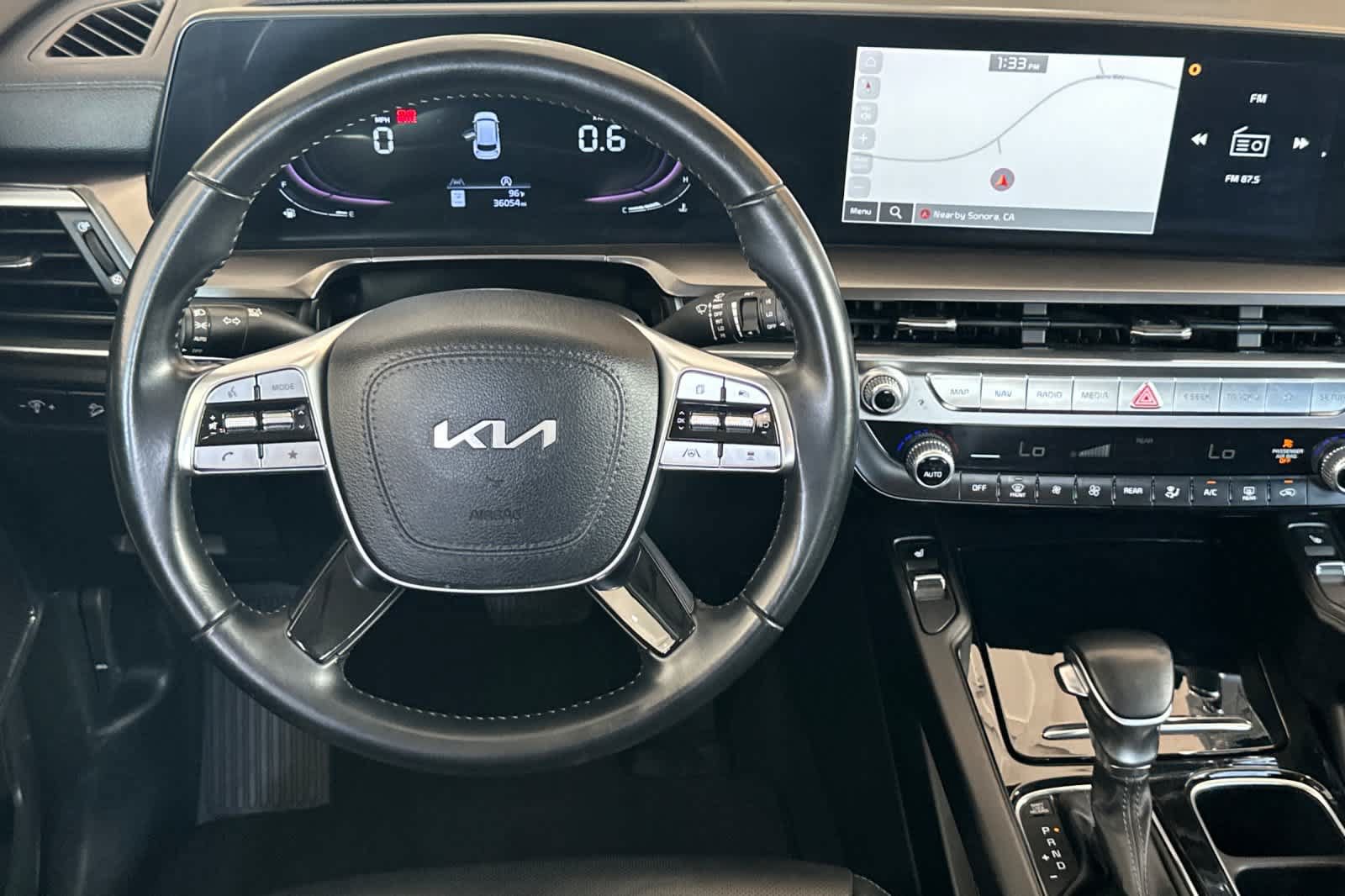 Used 2024 Kia Telluride S AWD/4WD image 14