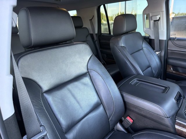 Used 2018 Chevrolet Tahoe LT w/ RST Edition RWD image 19