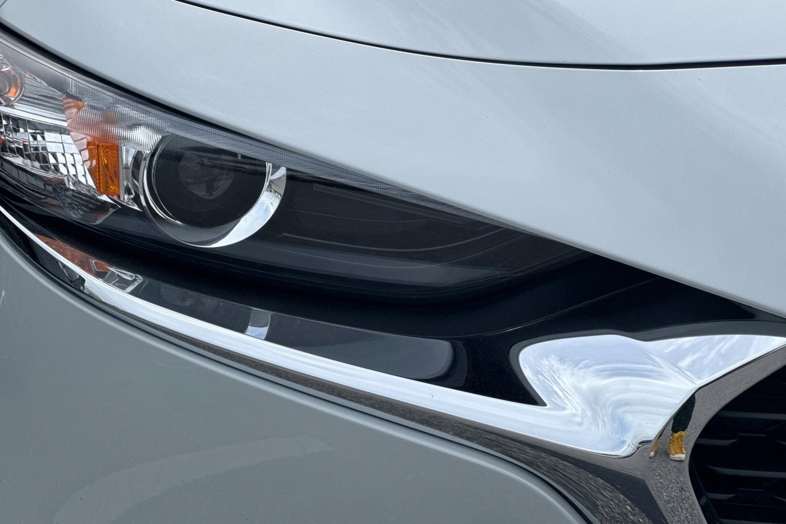 Used 2024 MAZDA MAZDA3 s image 11