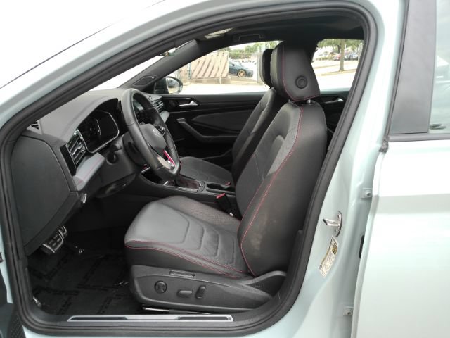 Used 2025 Volkswagen Jetta GLI Autobahn w/ GLI Black Package FWD image 14