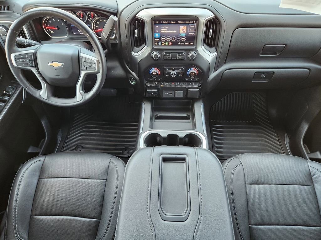 Used 2020 Chevrolet Silverado 3500 LTZ w/ LTZ Texas Edition image 26