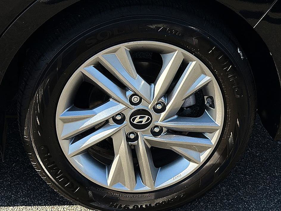 Used 2019 Hyundai Elantra SEL FWD image 7