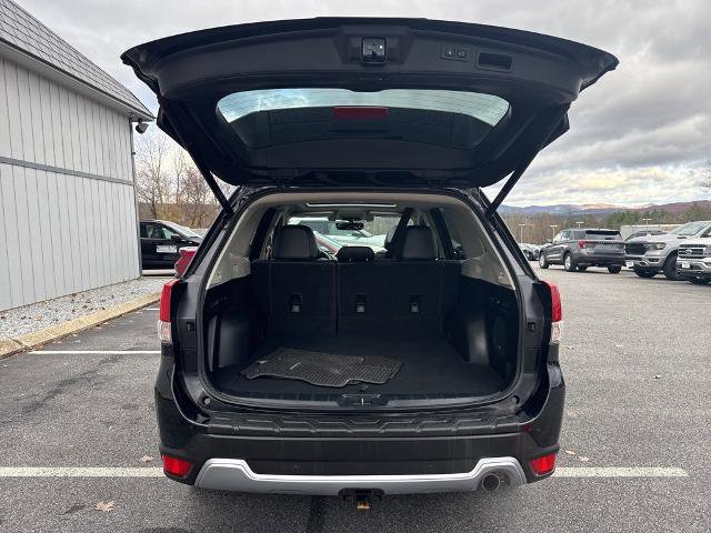 Used 2021 Subaru Forester Touring image 27