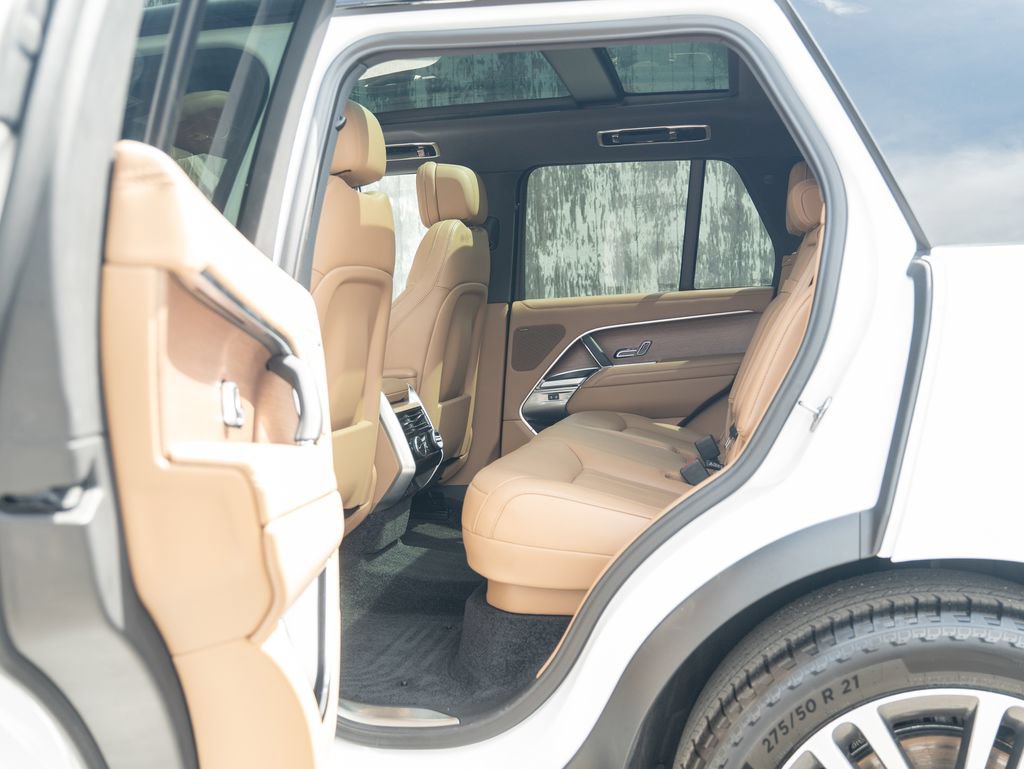 Used 2023 Land Rover Range Rover SE AWD/4WD image 34