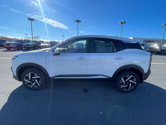 New 2025 Nissan Kicks SV FWD image 8
