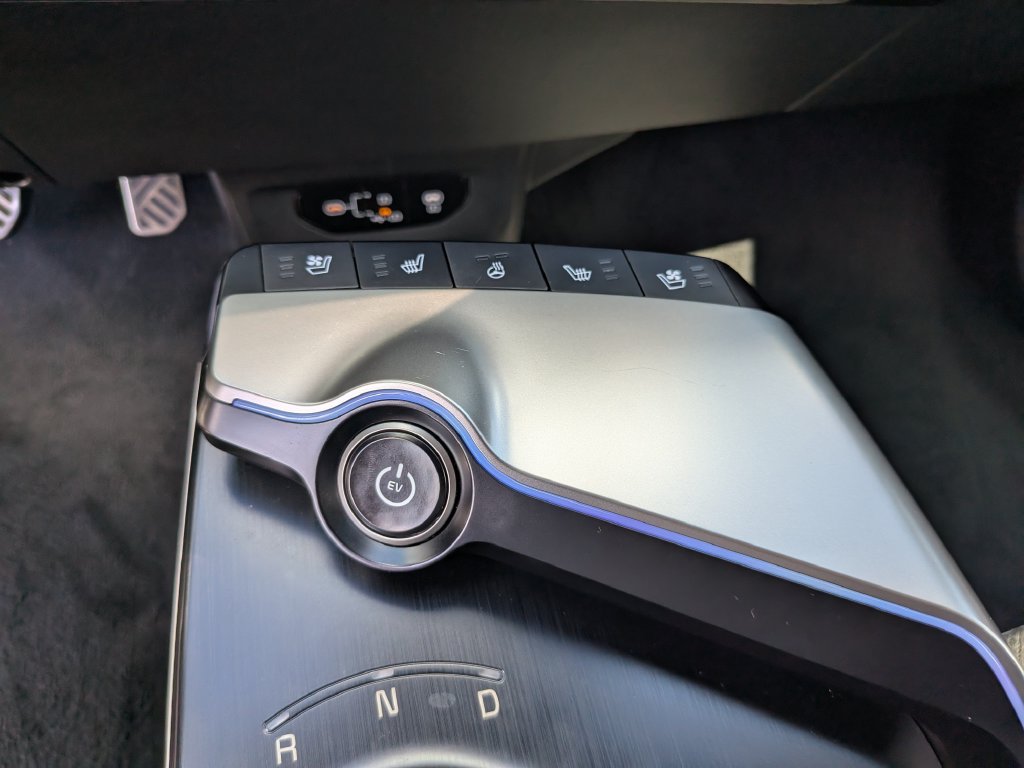 Certified 2025 Kia EV6 GT-Line AWD/4WD image 29