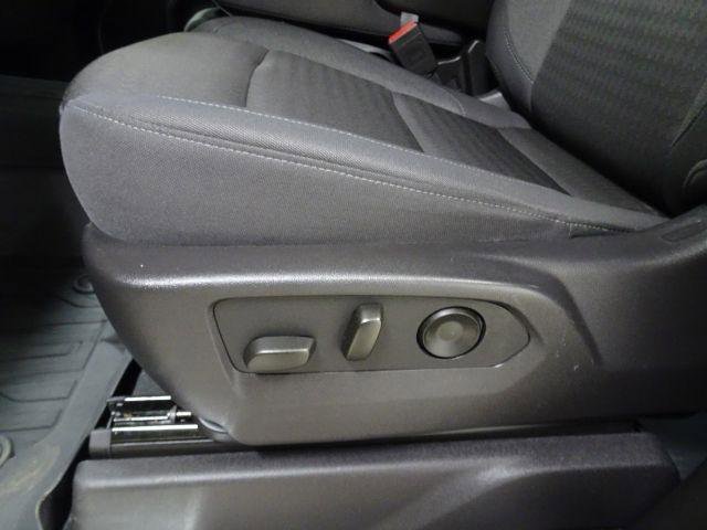 Used 2024 GMC Sierra 1500 SLE image 25