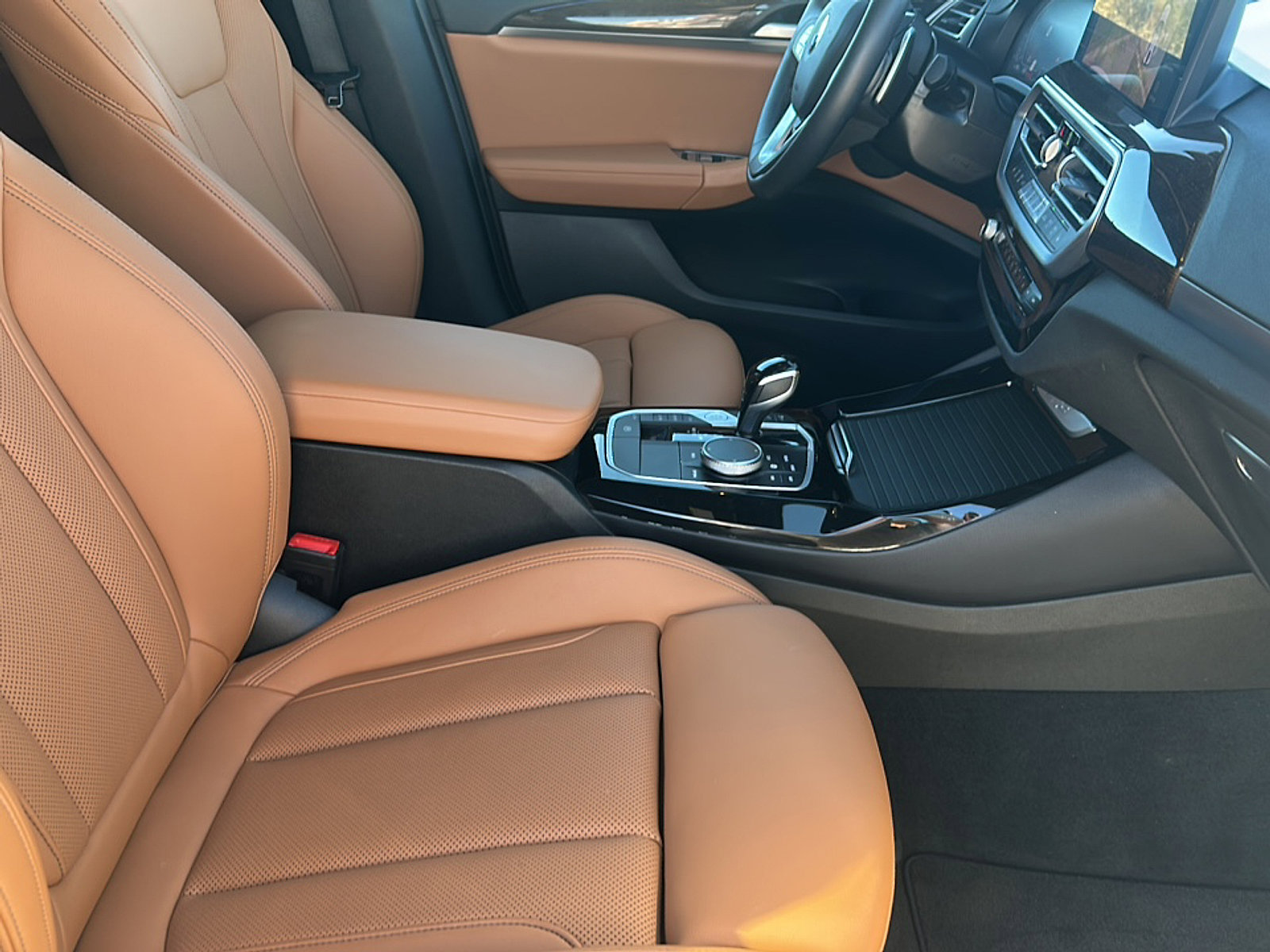 Certified 2024 BMW X3 sDrive30i w/ Premium Package image 23