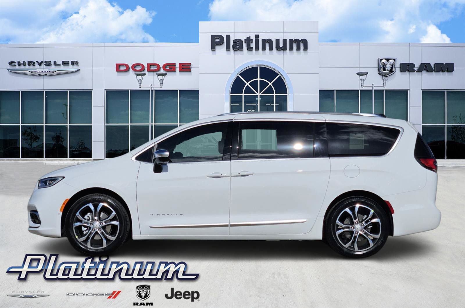 New 2026 Chrysler Pacifica Pinnacle FWD image 3