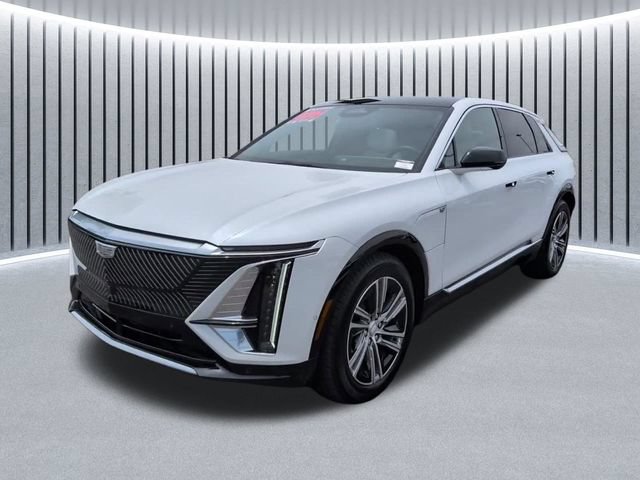 Used 2024 Cadillac Lyriq Luxury AWD/4WD image 12
