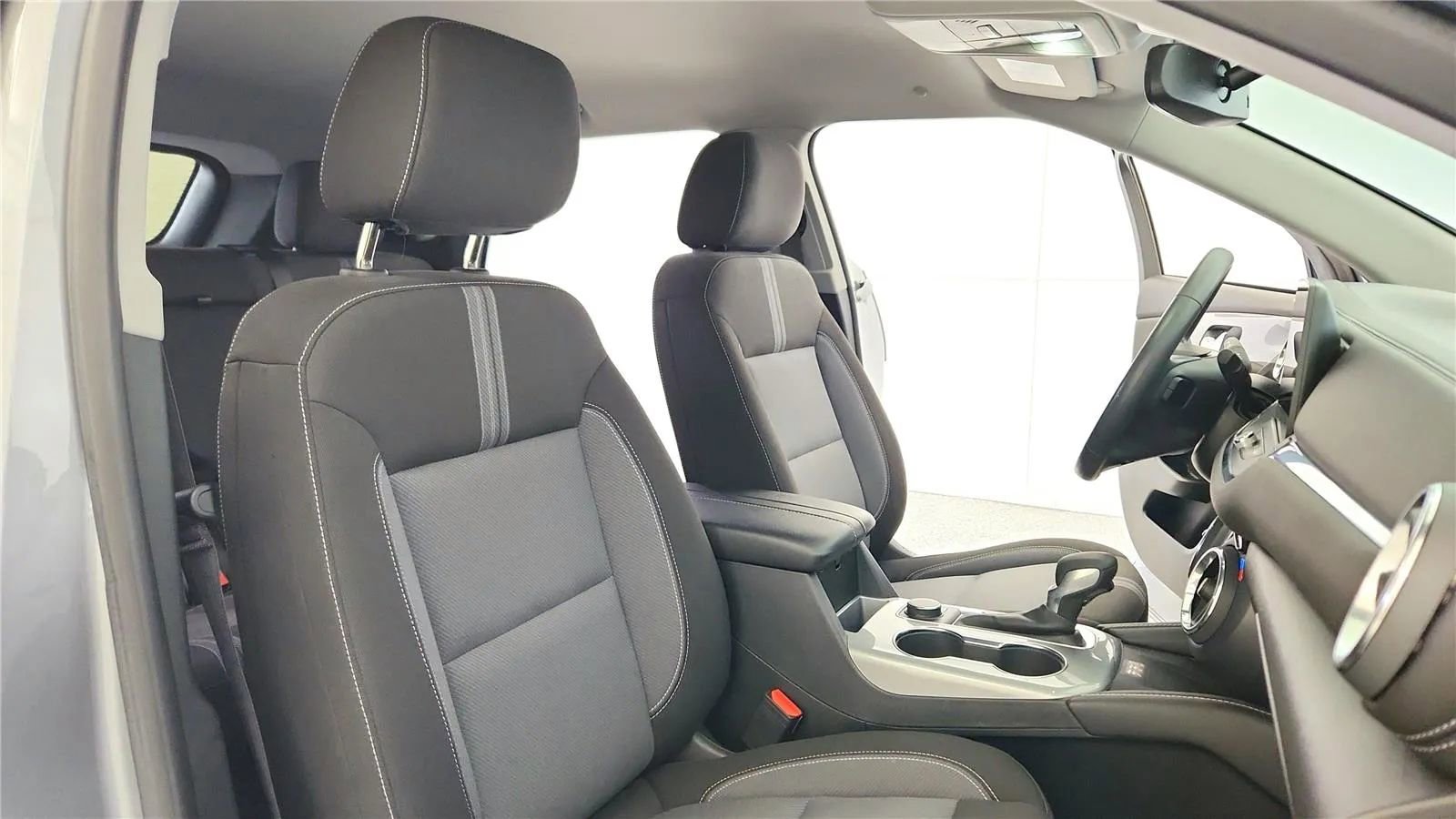 Used 2023 Chevrolet Blazer LT w/ Convenience Package image 38