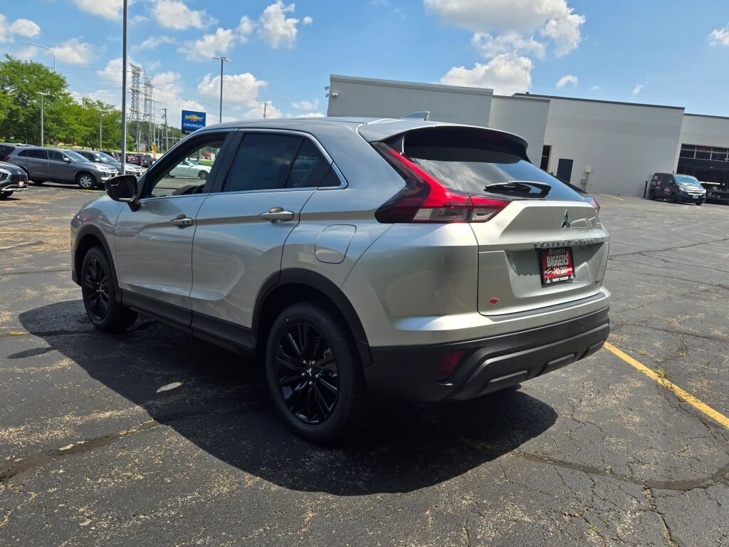 New 2026 Mitsubishi Eclipse Cross LE AWD/4WD image 12