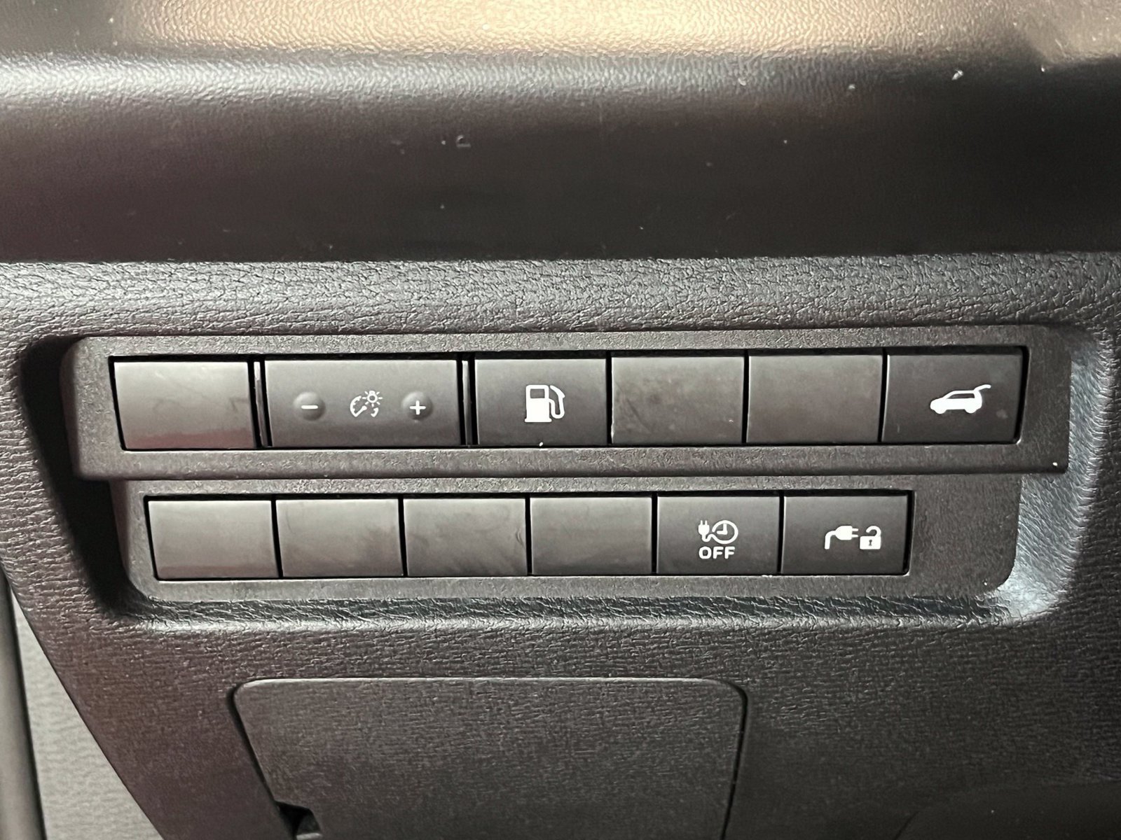 Used 2024 Mitsubishi Outlander SE AWD/4WD image 33