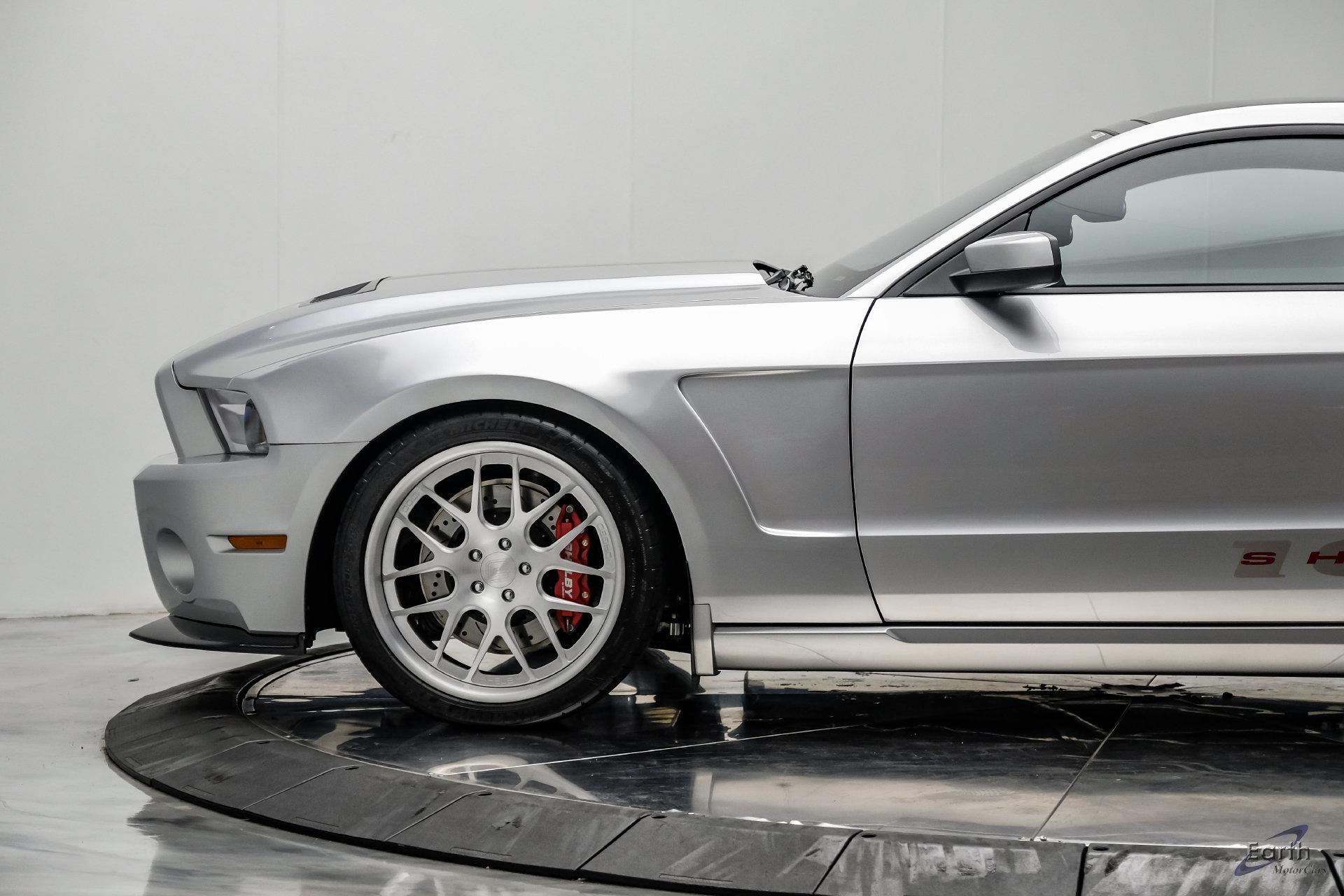 Used 2012 Ford Mustang Shelby GT500 w/ SVT Performance Pkg RWD image 10