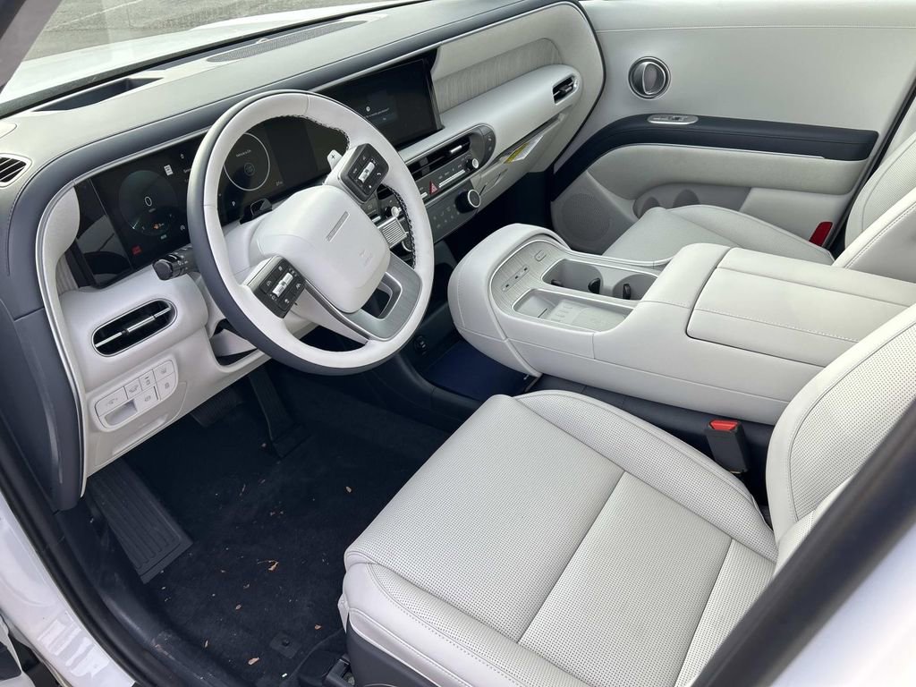 New 2026 Hyundai Palisade Calligraphy FWD image 12
