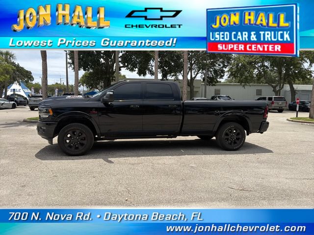 Used 2024 RAM 3500 Limited w/ Night Edition AWD/4WD image 3