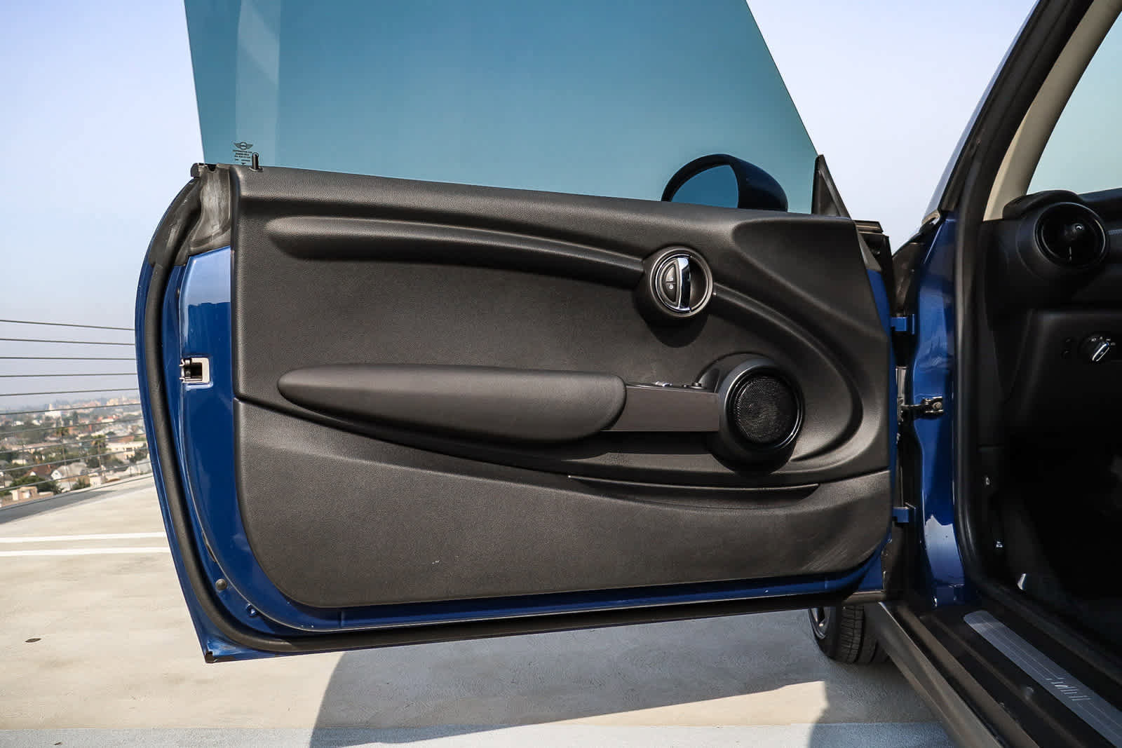 Used 2018 MINI Cooper 2-Door Hardtop image 30