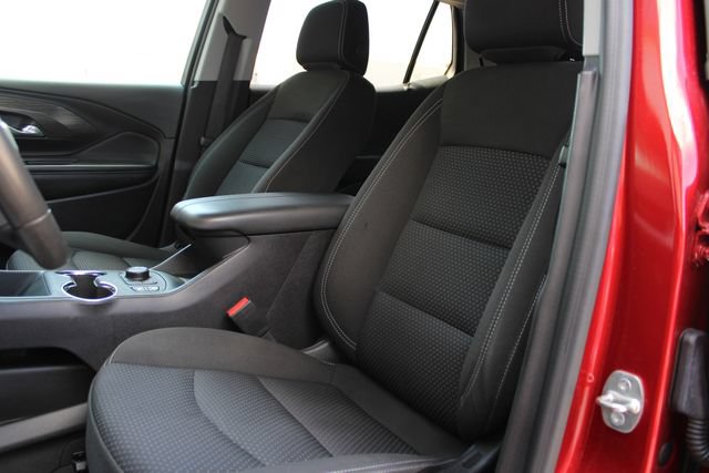Used 2024 GMC Terrain SLE w/ Driver Convenience Package FWD image 20